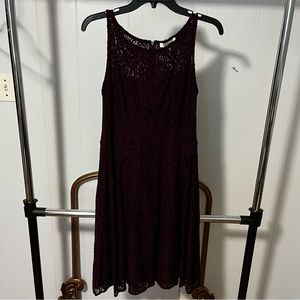 White House Black Market WHBM Burgundy Lace A-Line Sleeveless Dress Size 8